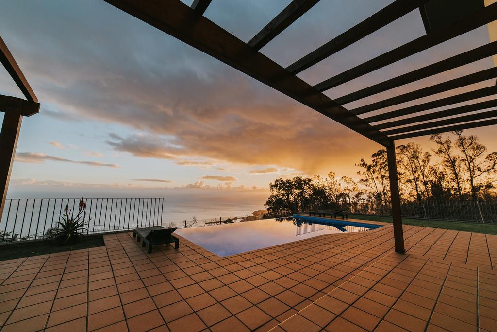 Ocean View Villa ฟุงชาล ภายนอก รูปภาพ